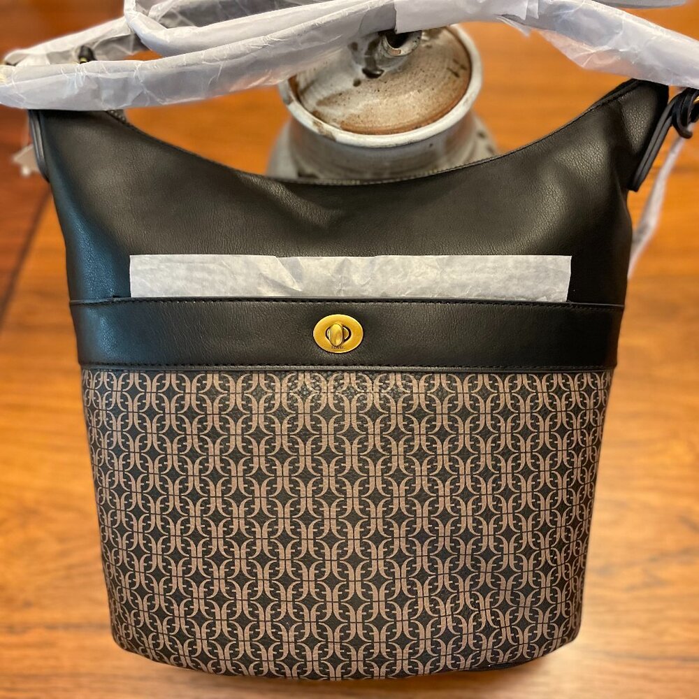 NEW FOSSIL Purse .
